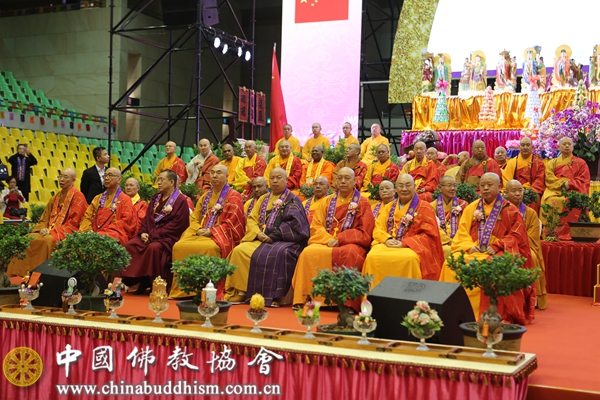 02 出席祈福法会的海内外诸山长老.jpg